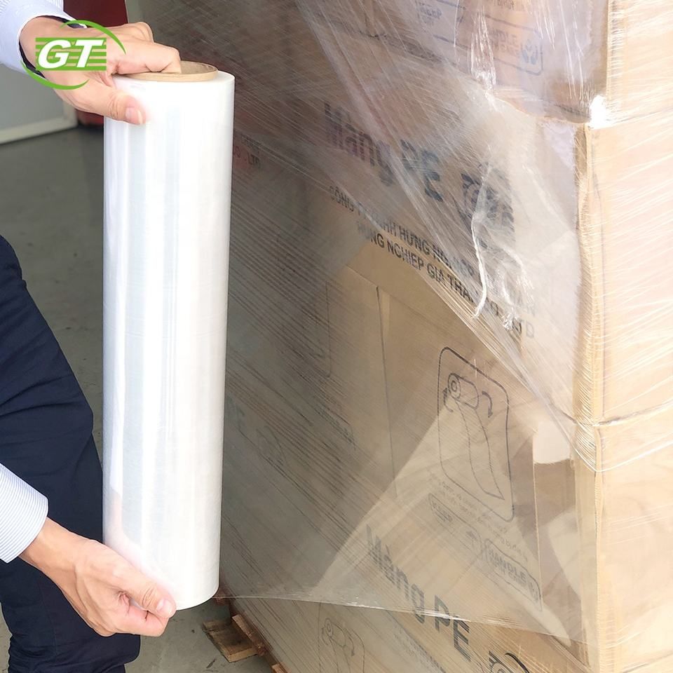 Transparent puncture resistance lldpe stretch film